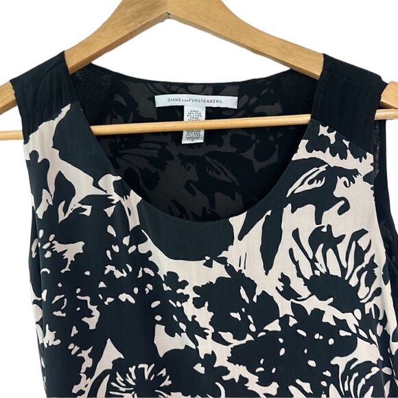 DIANE von FURSTENBERG SimpleWinter Garden Dress. Size 0 - Picture 6 of 10